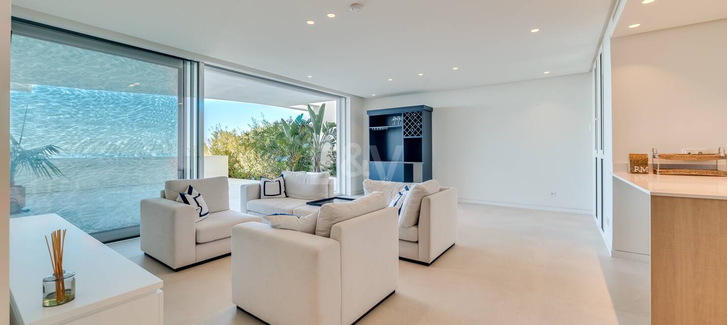 Exclusive Apartment with Sea Views in Palo Alto
