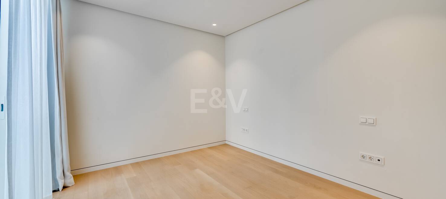 Exclusive Apartment with Sea Views in Palo Alto