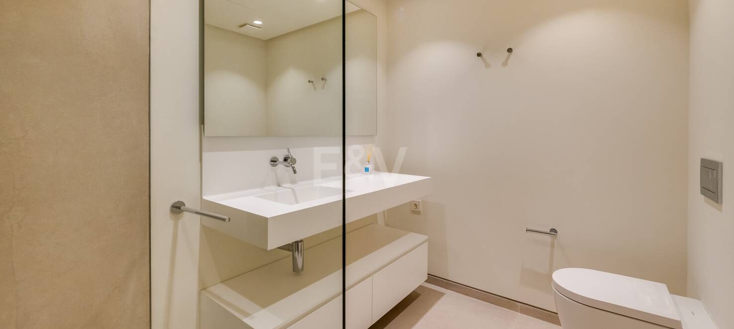 Exclusive Apartment with Sea Views in Palo Alto