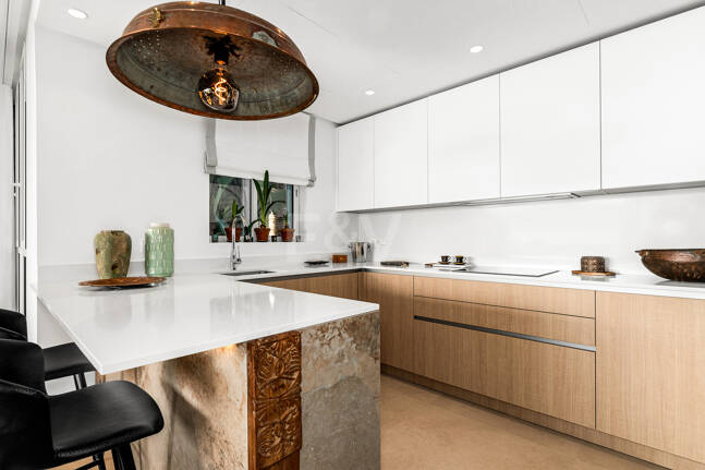 Exklusive Wohnung mit Meerblick in Palo Alto