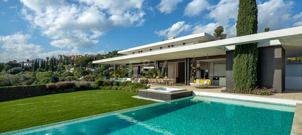 Moderne Villa in La Quinta mit Meerblick