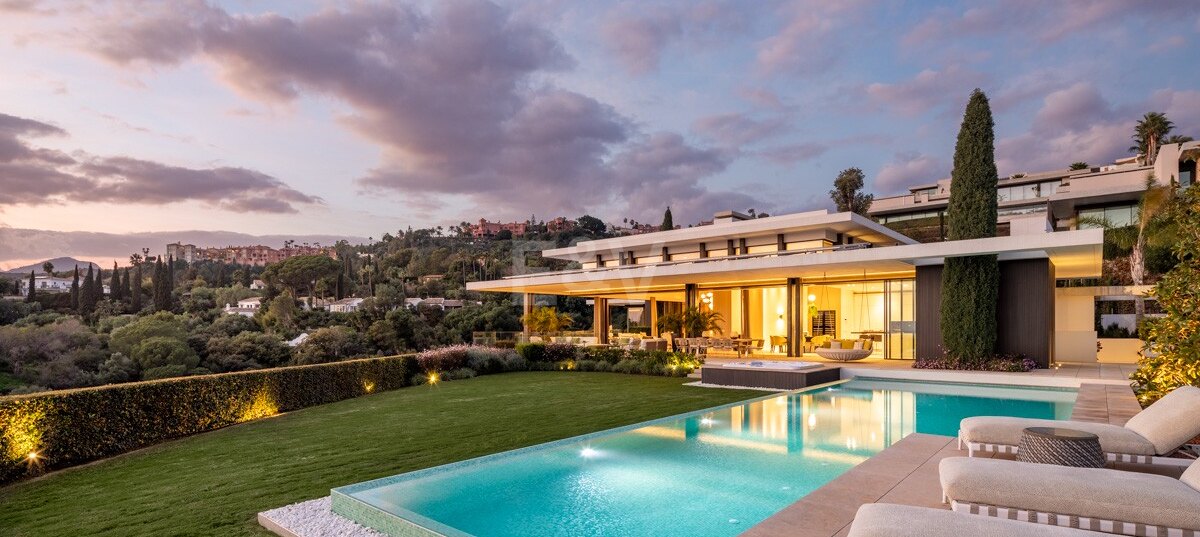 Moderne Villa in La Quinta mit Meerblick