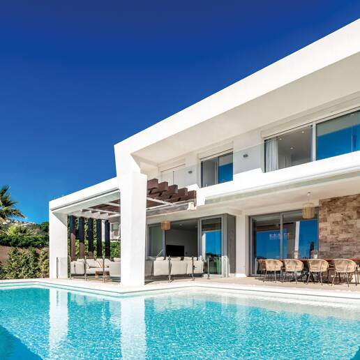 Modern Villa med havsutsikt i Santa Clara, Marbella