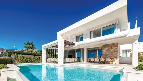 Modern Villa med havsutsikt i Santa Clara, Marbella