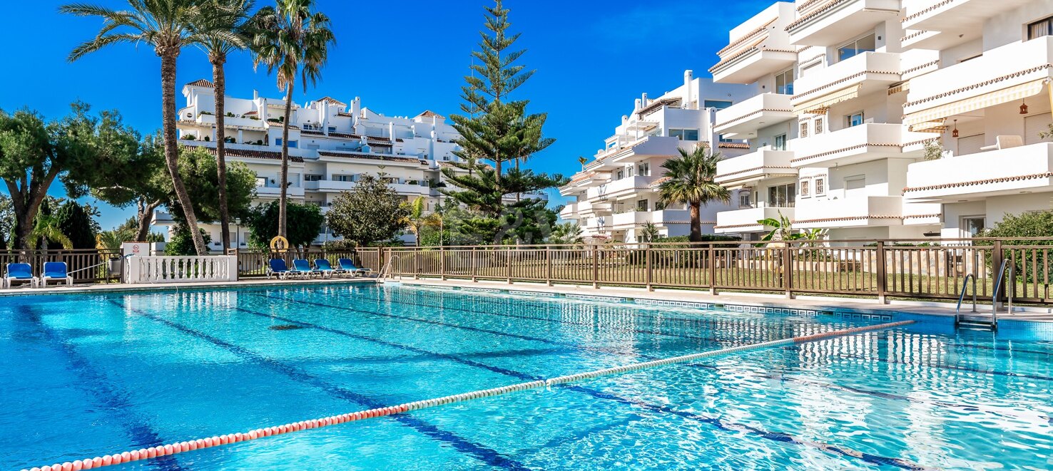 Modern Ground-Floor Apartment in Nueva Andalucía