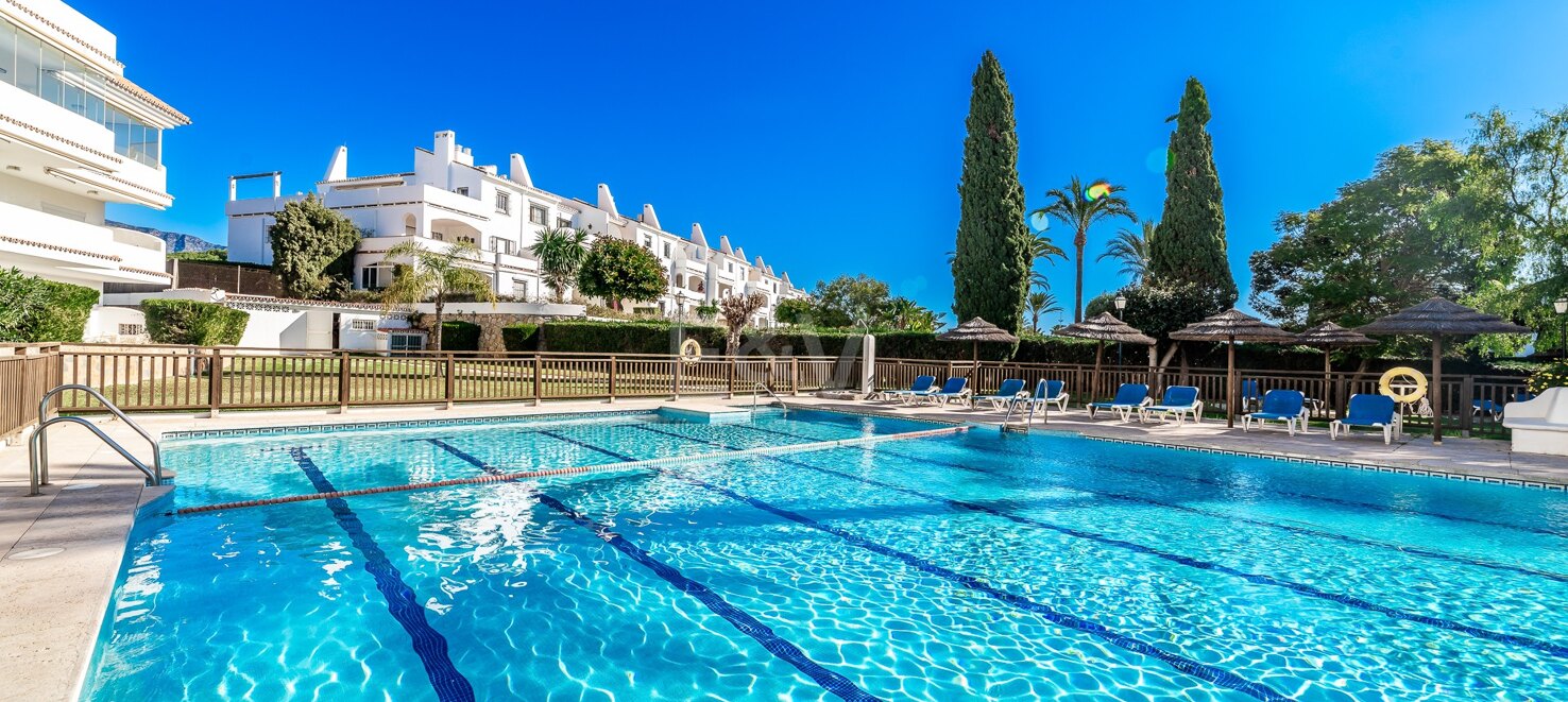 Modern Ground-Floor Apartment in Nueva Andalucía