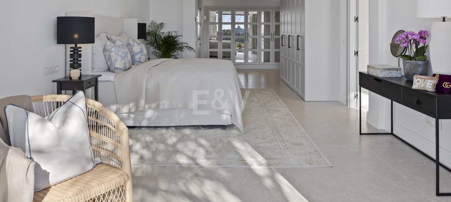 Exclusiva Villa de Lujo con Vistas al Mar en Paraíso Alto, Costa del Sol