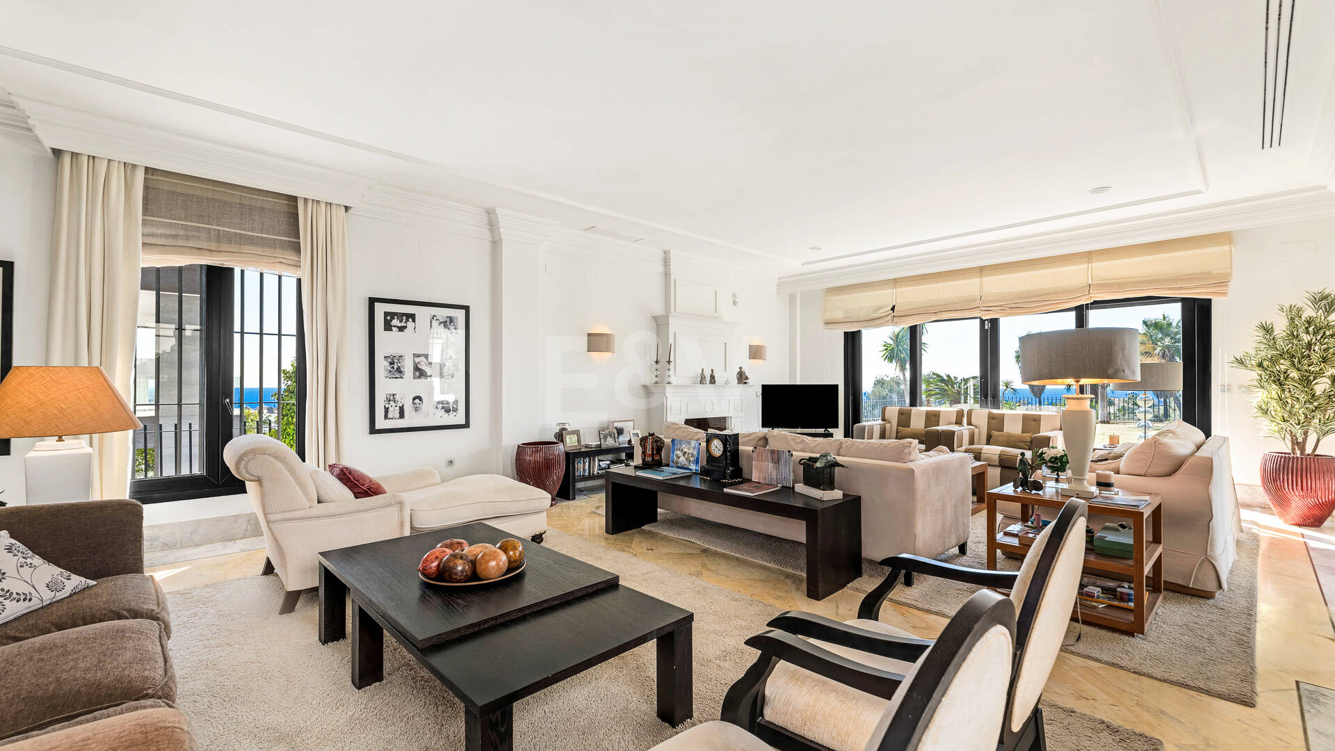 Luxury Villa with Spectacular Sea Views in Santa Clara, Marbella