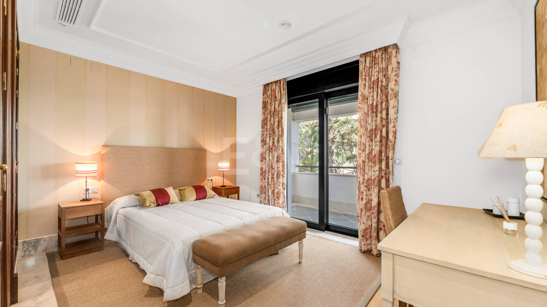 Luxury Villa with Spectacular Sea Views in Santa Clara, Marbella