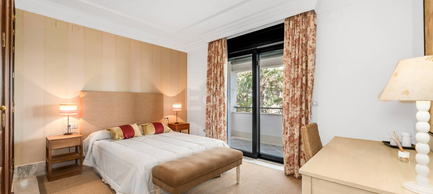 Lyxvilla med spektakulär havsutsikt i Santa Clara, Marbella