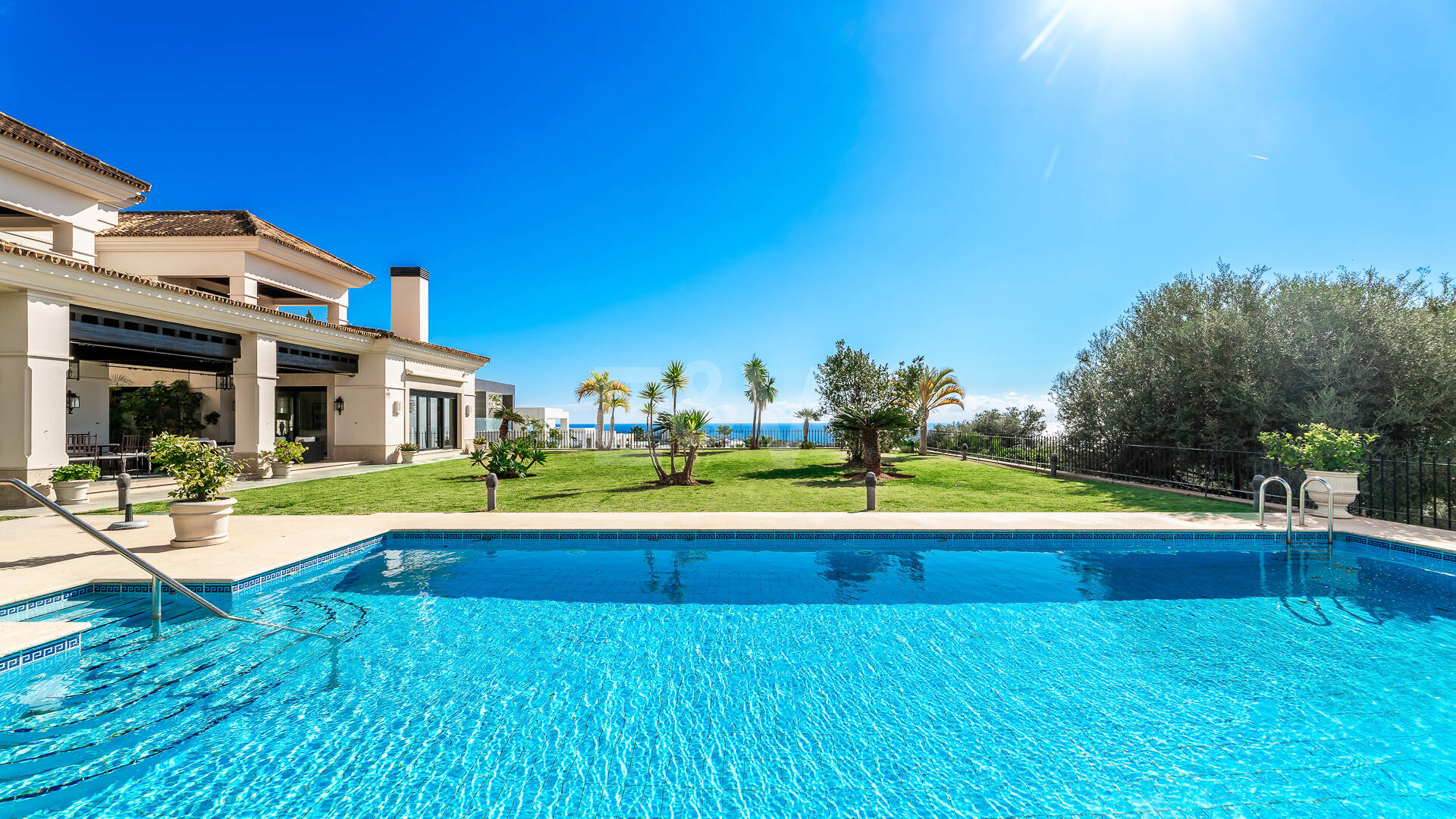 Luxury Villa with Spectacular Sea Views in Santa Clara, Marbella