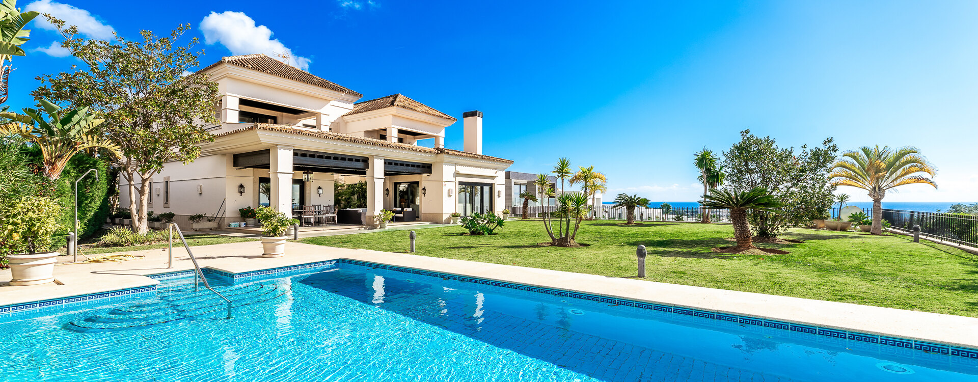 Luxury Villa with Spectacular Sea Views in Santa Clara, Marbella