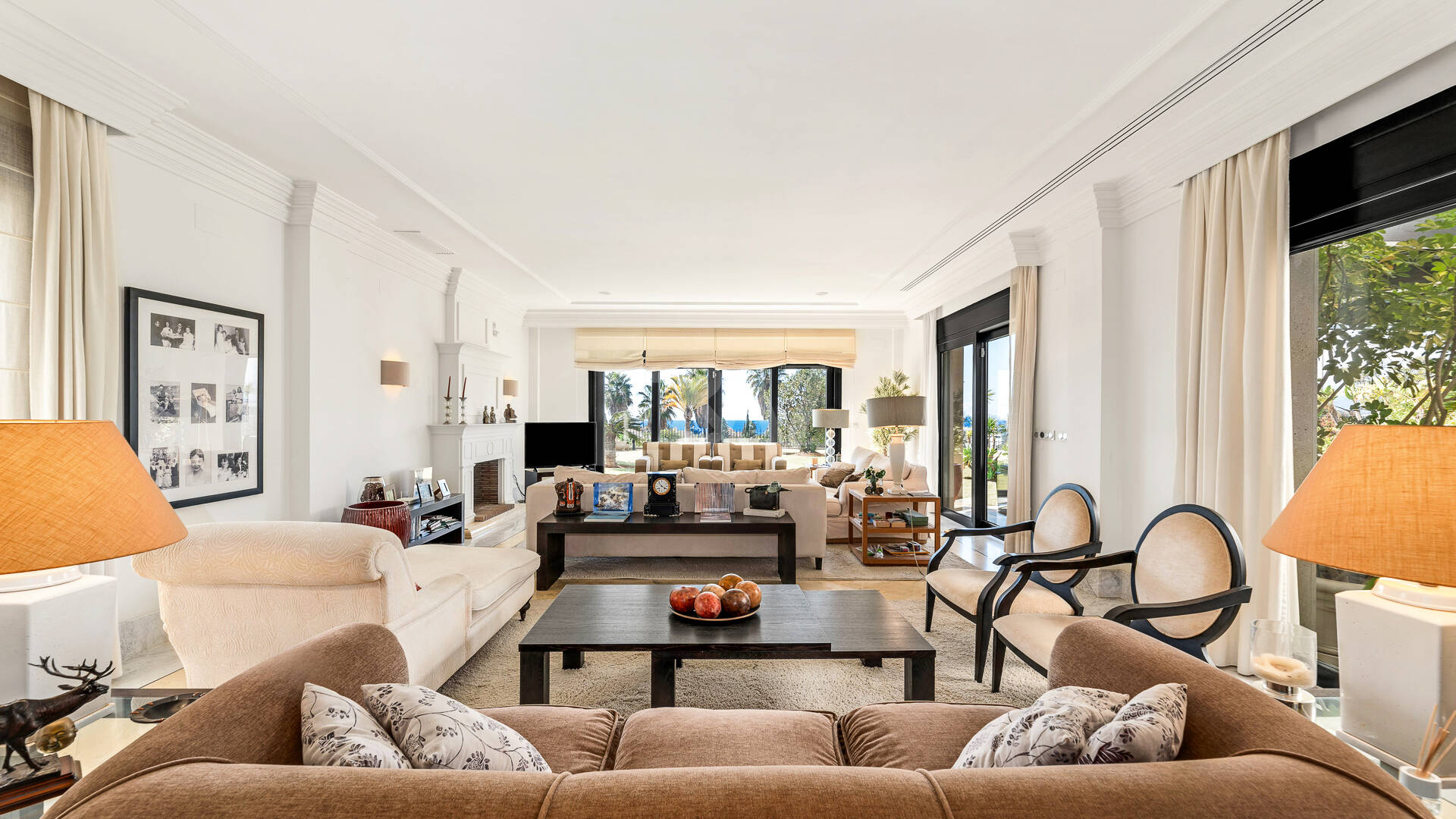 Villa de luxe avec vue spectaculaire sur la mer à Santa Clara, Marbella