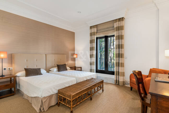 Villa de luxe avec vue spectaculaire sur la mer à Santa Clara, Marbella