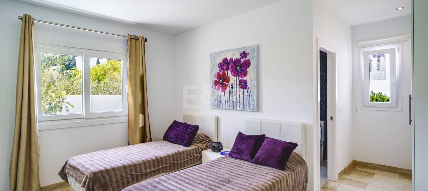 Modern Villa med havsutsikt i El Rosario