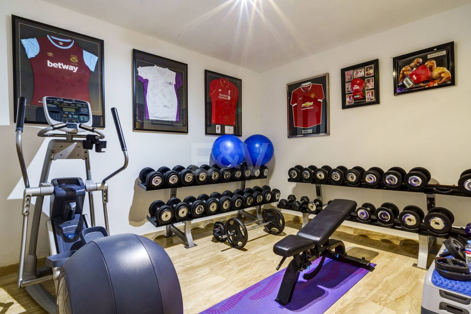 Modern Villa with Sea Views in El Rosario