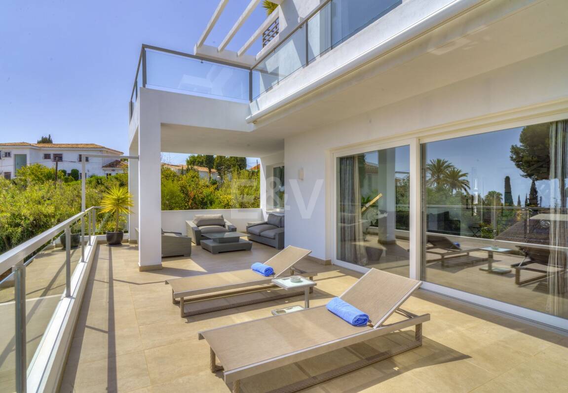 Modern Villa med havsutsikt i El Rosario