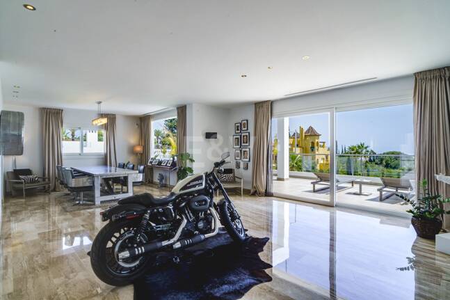 Modern Villa med havsutsikt i El Rosario