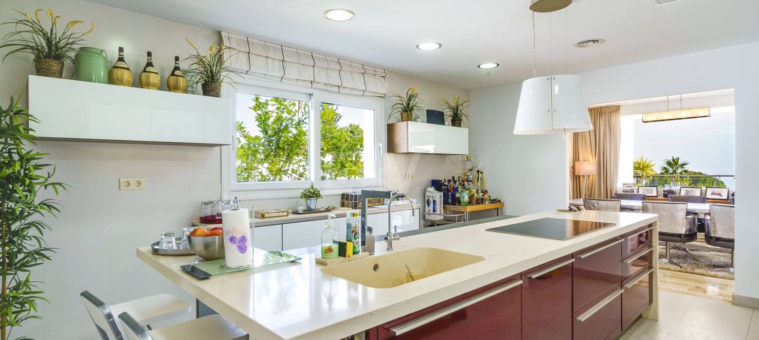 Modern Villa med havsutsikt i El Rosario