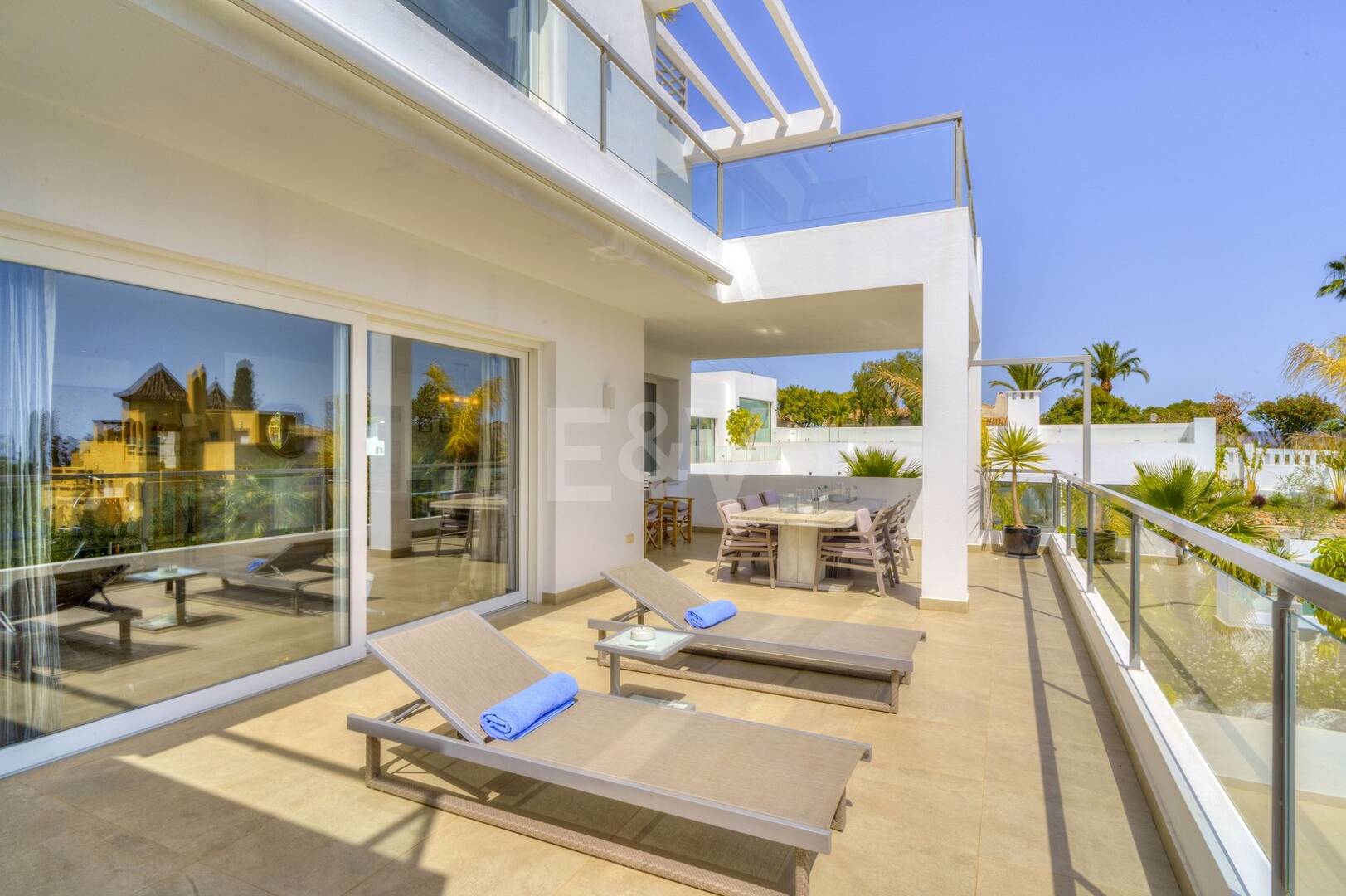 Modern Villa with Sea Views in El Rosario