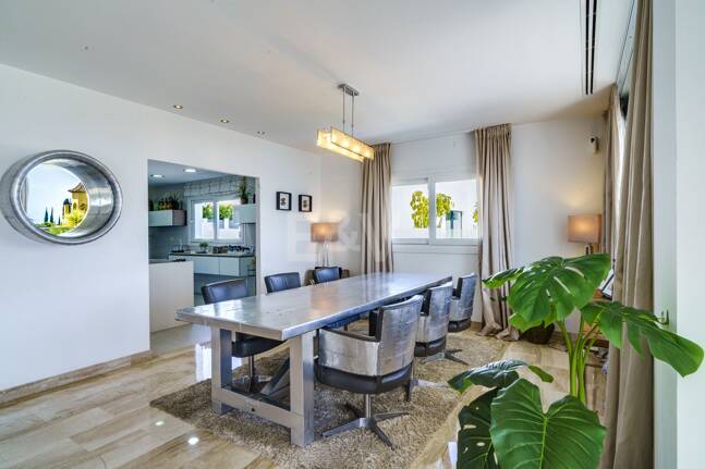 Modern Villa med havsutsikt i El Rosario