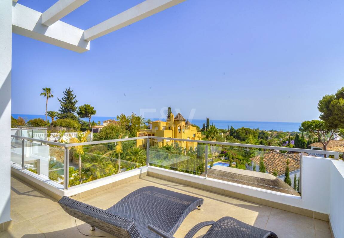 Modern Villa med havsutsikt i El Rosario