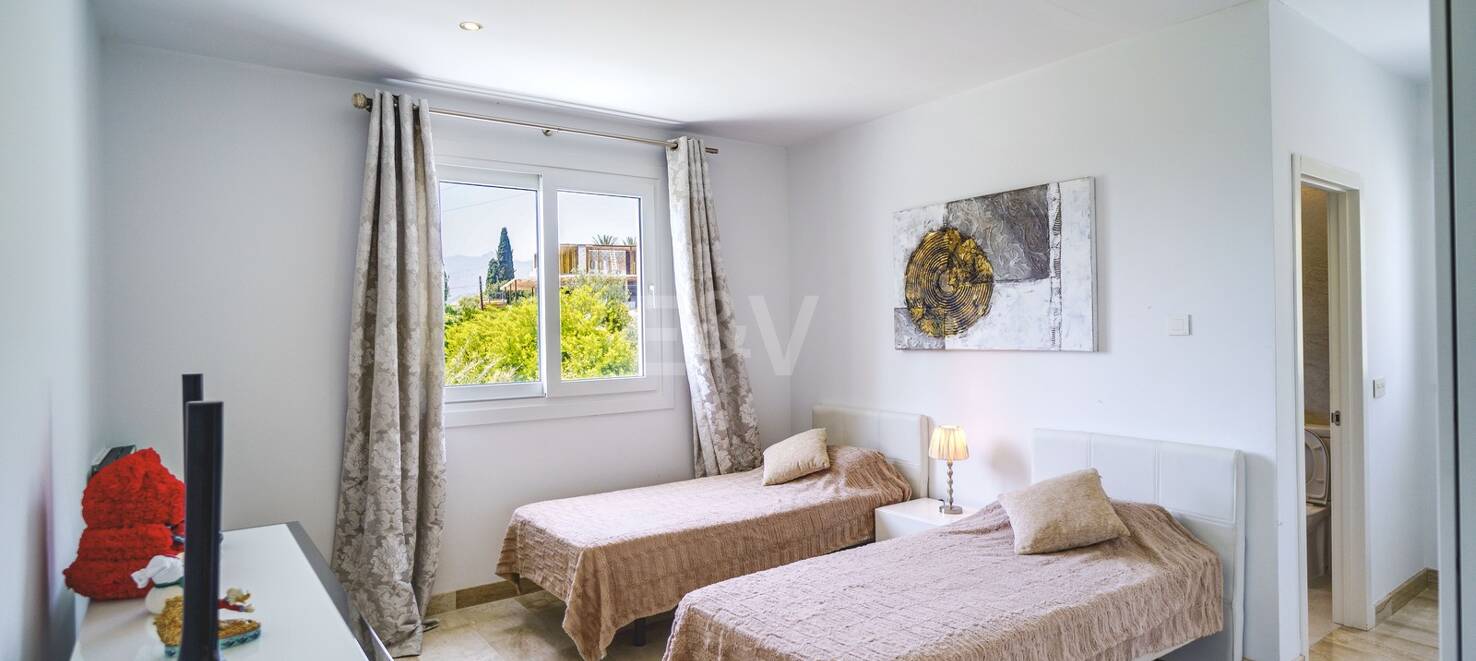 Modern Villa med havsutsikt i El Rosario