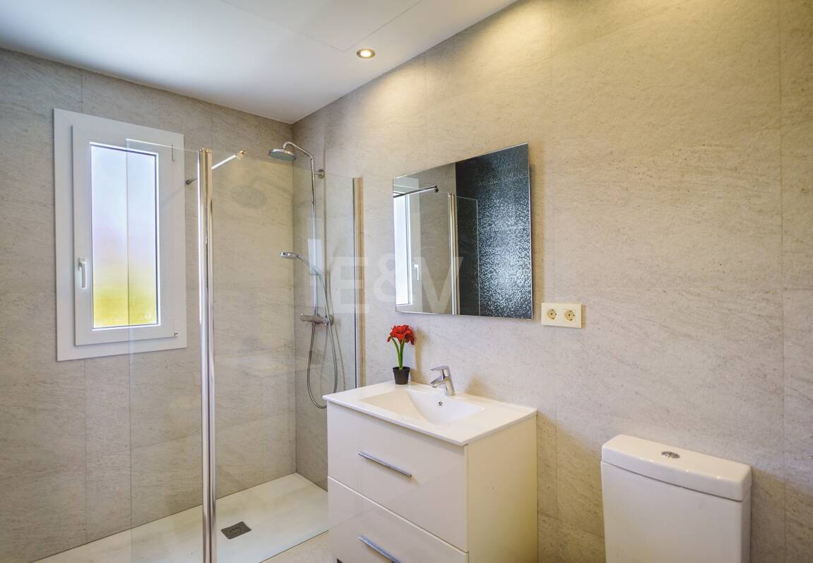 Modern Villa med havsutsikt i El Rosario