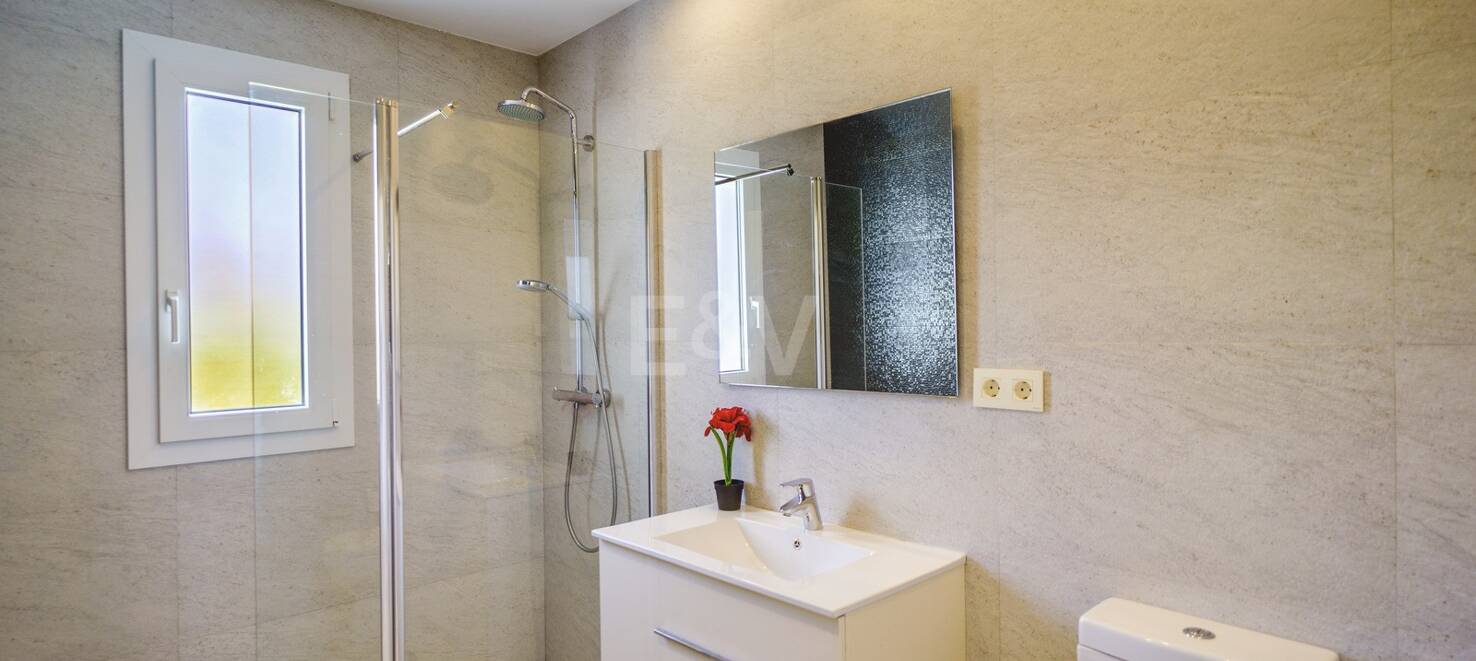 Modern Villa med havsutsikt i El Rosario