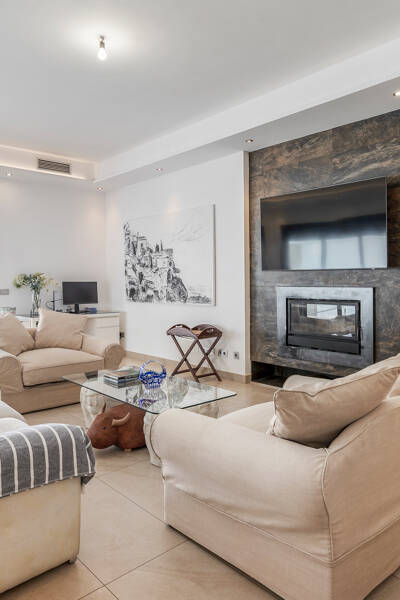 Property Contact Image