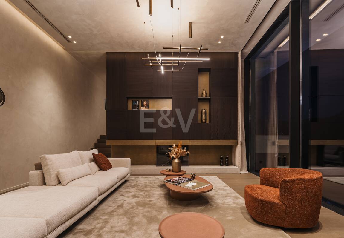 Spectacular villa with panoramic sea views in Monte Mayor