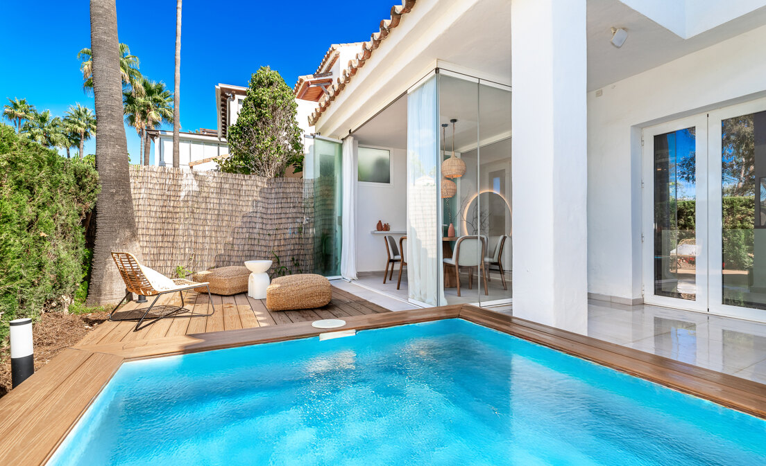 Casa adosada en complejo de primera línea de playa, Bahía de Marbella