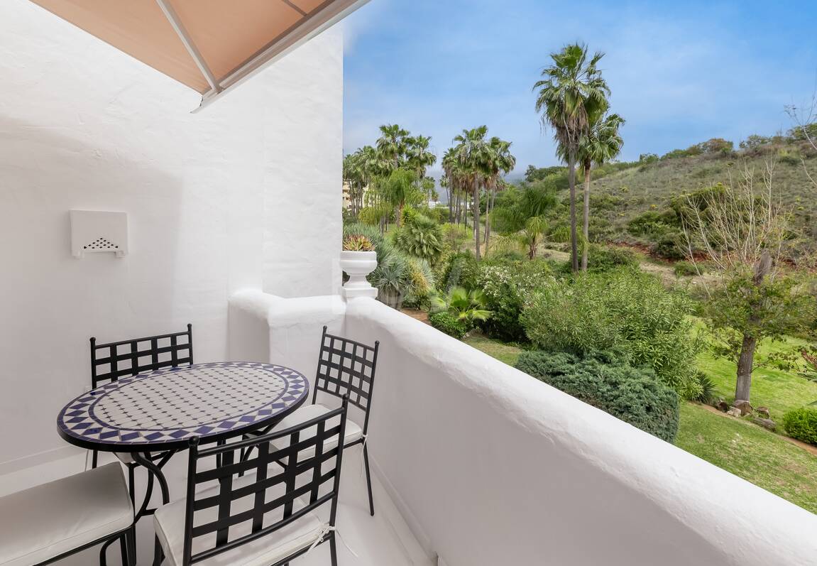 Casa adosada en Las Lomas de Marbella Club: una oportunidad única para vivir con sofisticación