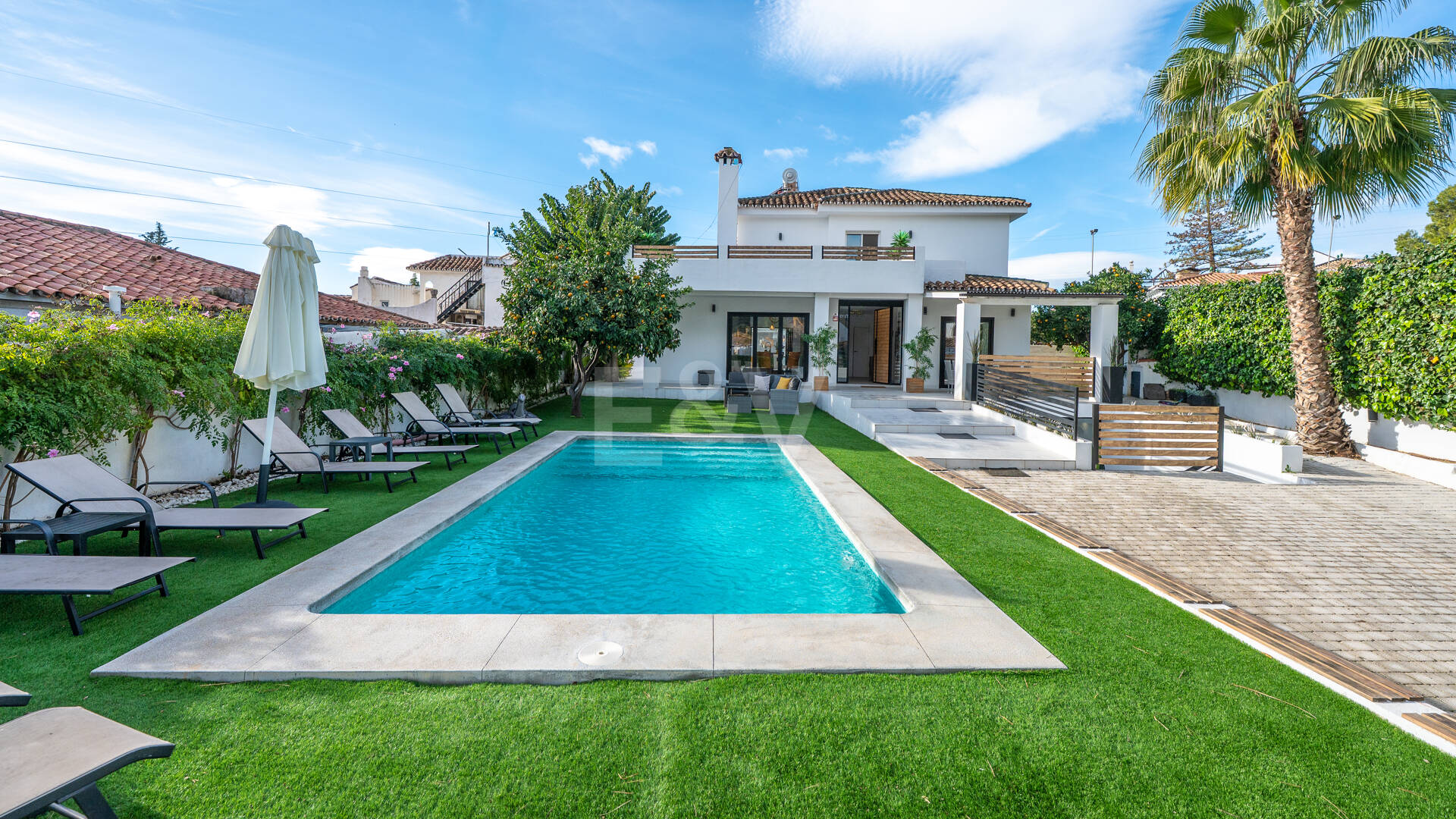 Well Priced Modern Villa in Demanded Residential Area