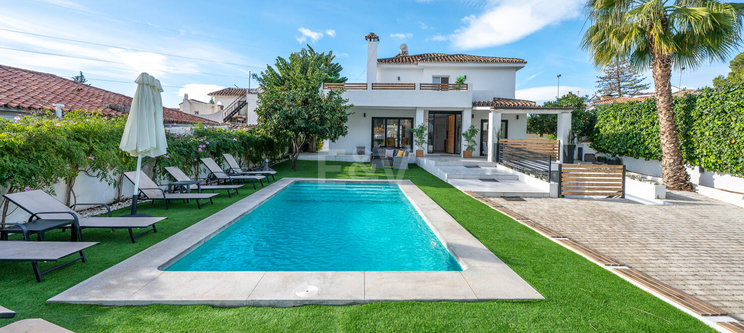 Elegante vivienda en Marbella con vistas al mar