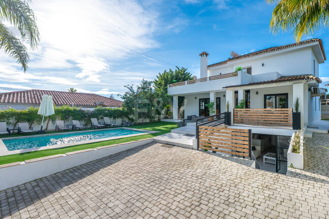 Well Priced Modern Villa in Demanded Residential Area