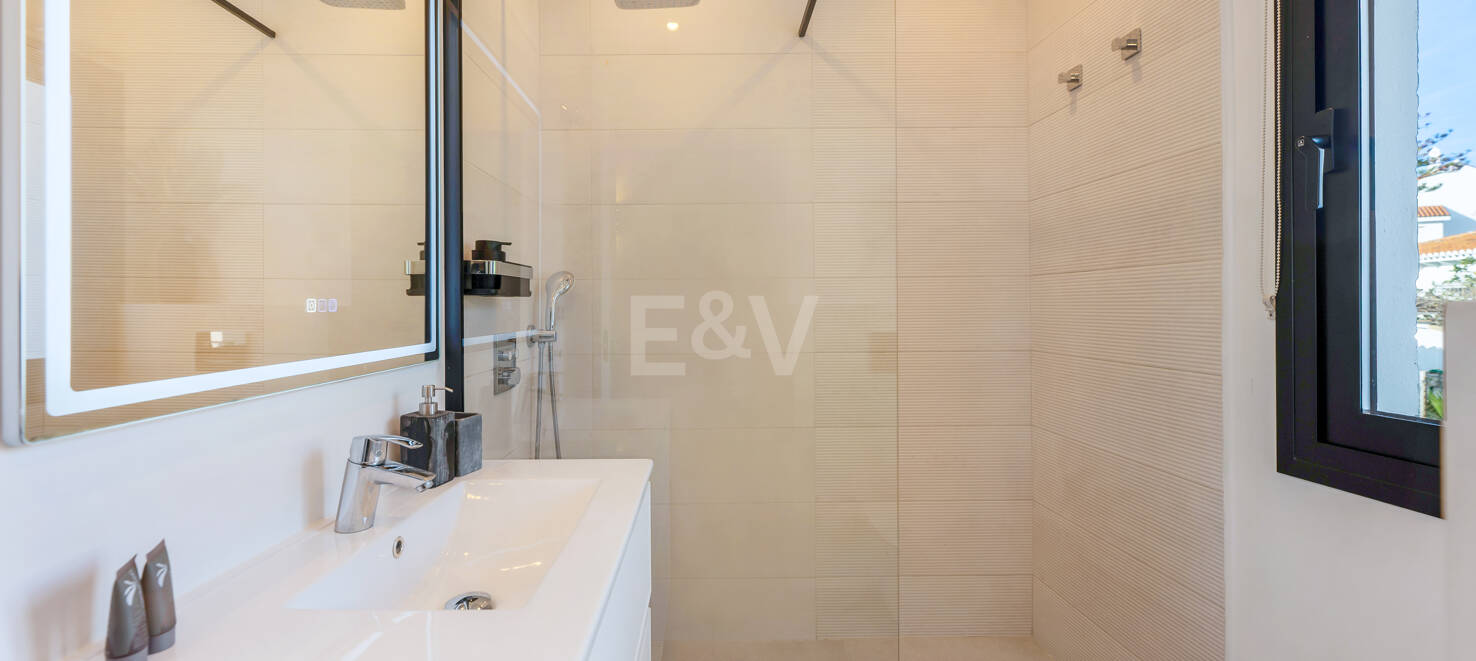 Elegante vivienda en Marbella con vistas al mar