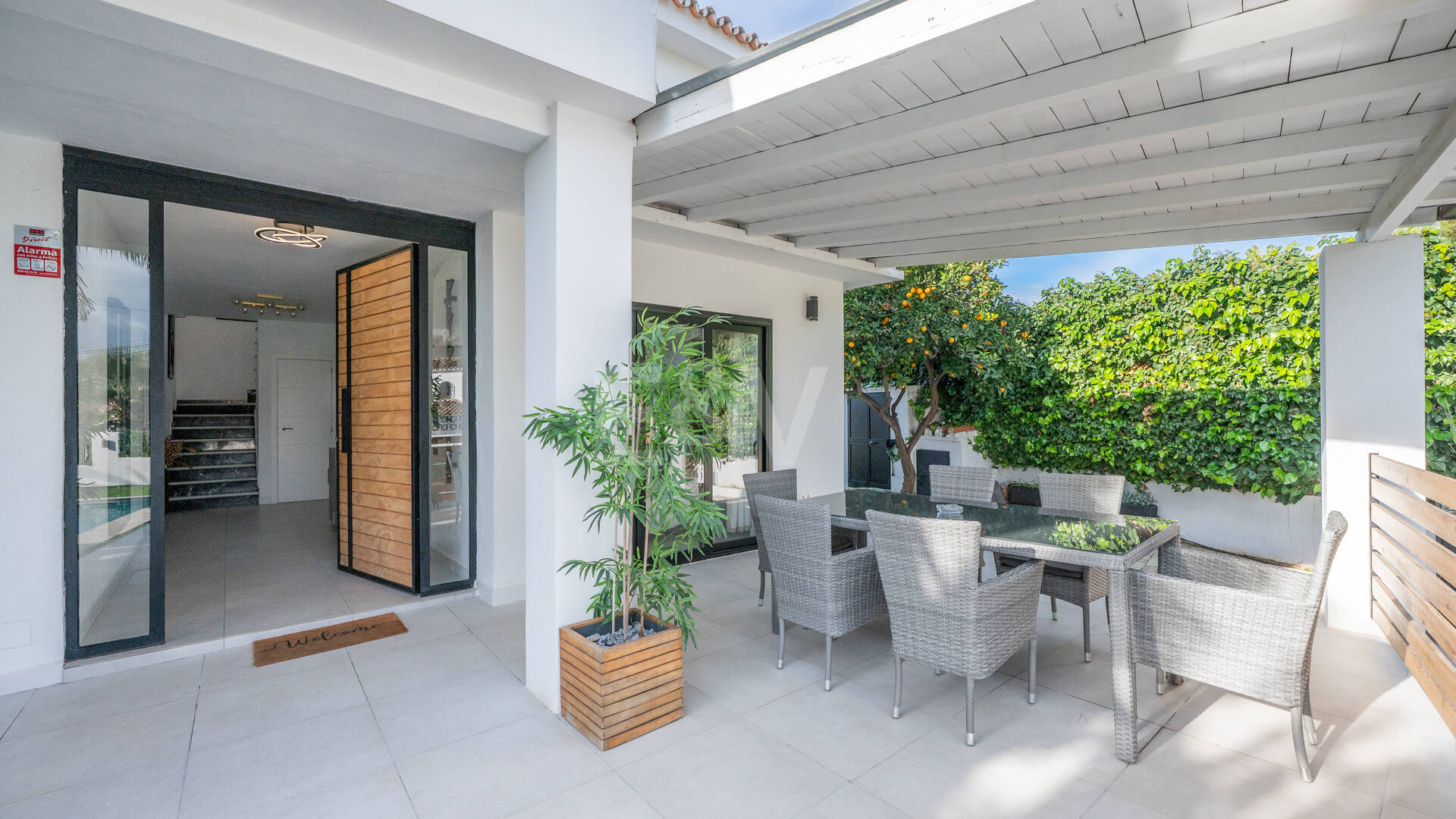 Dobrze wyceniana nowoczesna willa w wymaganym obszarze mieszkalnym