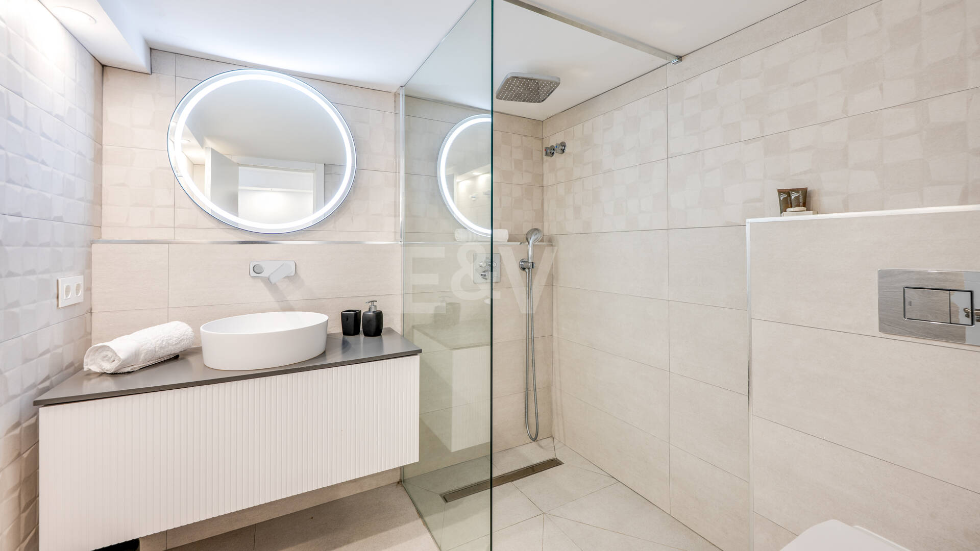 Well Priced Modern Villa in Demanded Residential Area