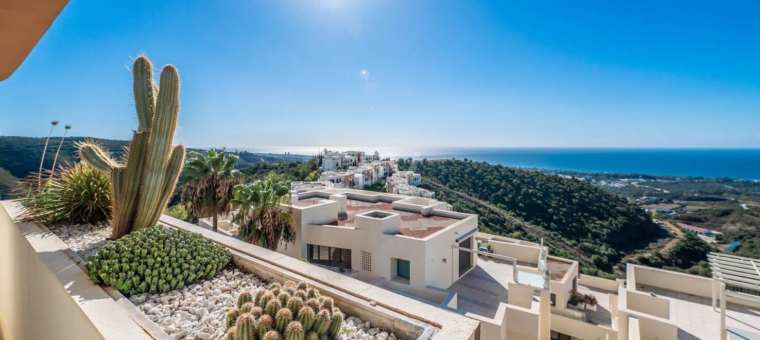 Renoverad Penthouse med spektakulär Öppna havet Visa i Altos de los Monteros