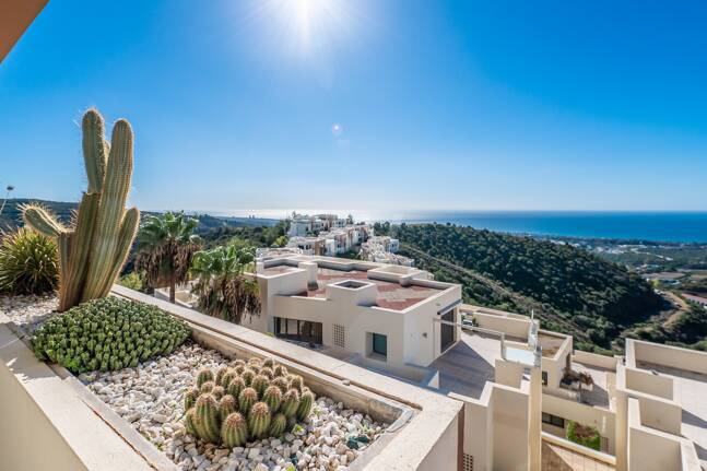 Renoverad Penthouse med spektakulär Öppna havet Visa i Altos de los Monteros