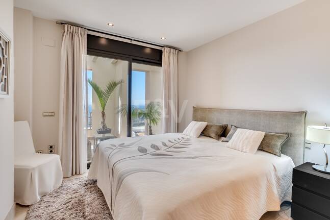 Renoverad Penthouse med spektakulär Öppna havet Visa i Altos de los Monteros