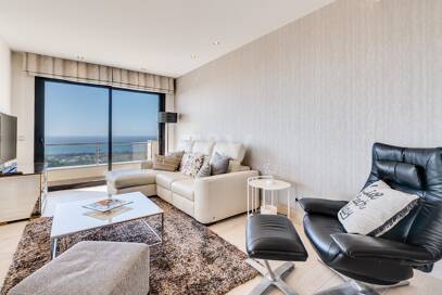 Renoverad Penthouse med spektakulär Öppna havet Visa i Altos de los Monteros