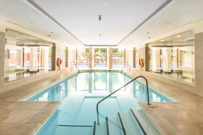 Renoverad Penthouse med spektakulär Öppna havet Visa i Altos de los Monteros