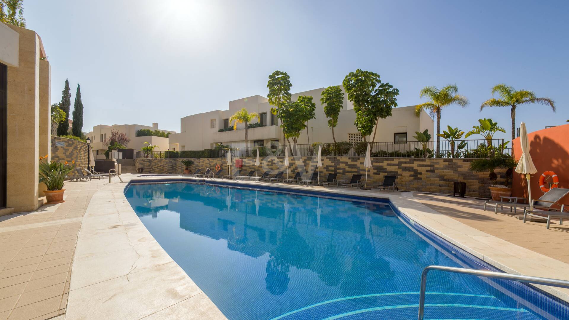 Refurbished Penthouse with Spectacular Open Sea View in Altos de los Monteros