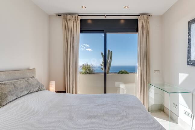 Renoverad Penthouse med spektakulär Öppna havet Visa i Altos de los Monteros