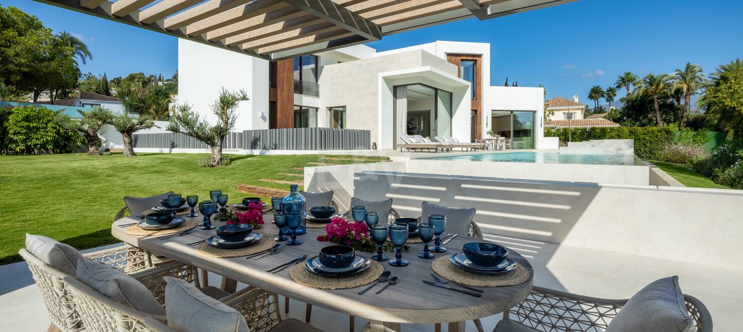 Lyx modern design Villa Frontline Golf i Las Brisas