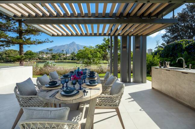 Lyx modern design Villa Frontline Golf i Las Brisas