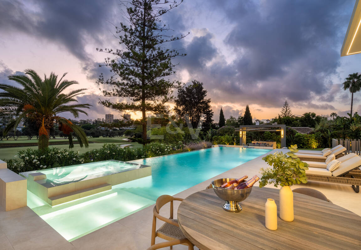 Lyx modern design Villa Frontline Golf i Las Brisas