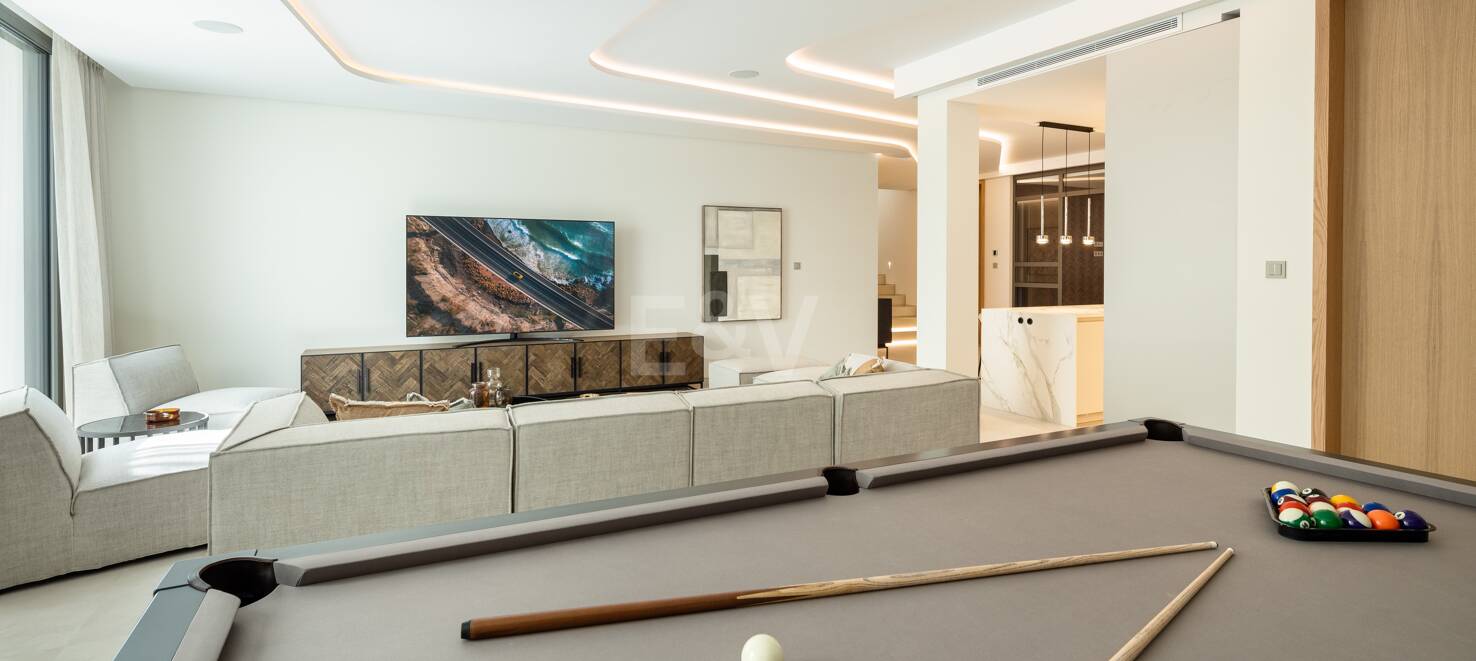 Lyx modern design Villa Frontline Golf i Las Brisas